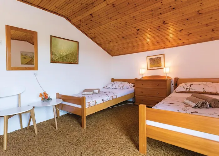 Three-bedroom In * Opuzen (Dubrovnik-Neretva)
